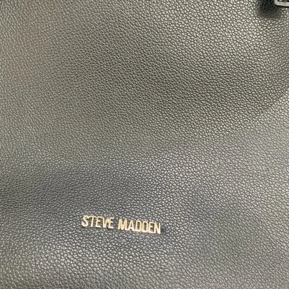 Steve Madden Black Tote Bag - Picture 3 of 7
